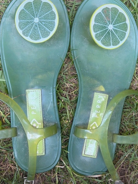 Katy Perry Collections Shoes - 🍋‍🟩Katy Perry Collections Lime Green Jelly Sandals with Lime Medallions🍋‍🟩